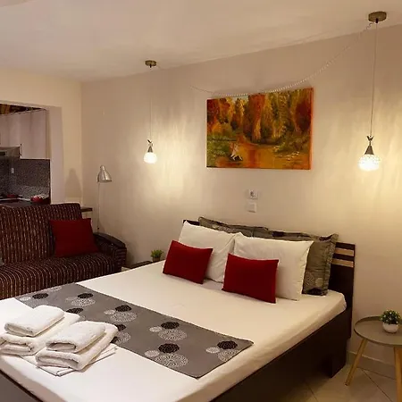 Aigli شقة كافالا